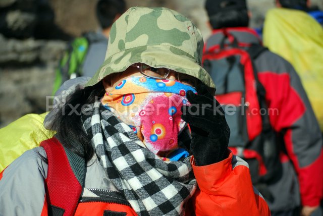 woman mysteriouswomanqKF2792